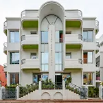 Spot On 81956 Hotel Chandrama And Guest House