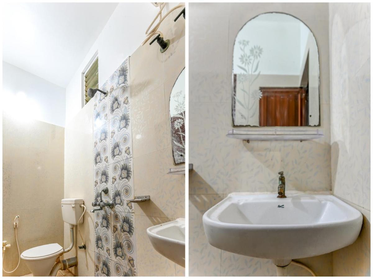 Spot On 81956 Hotel Chandrama And Guest House Hotel 3*