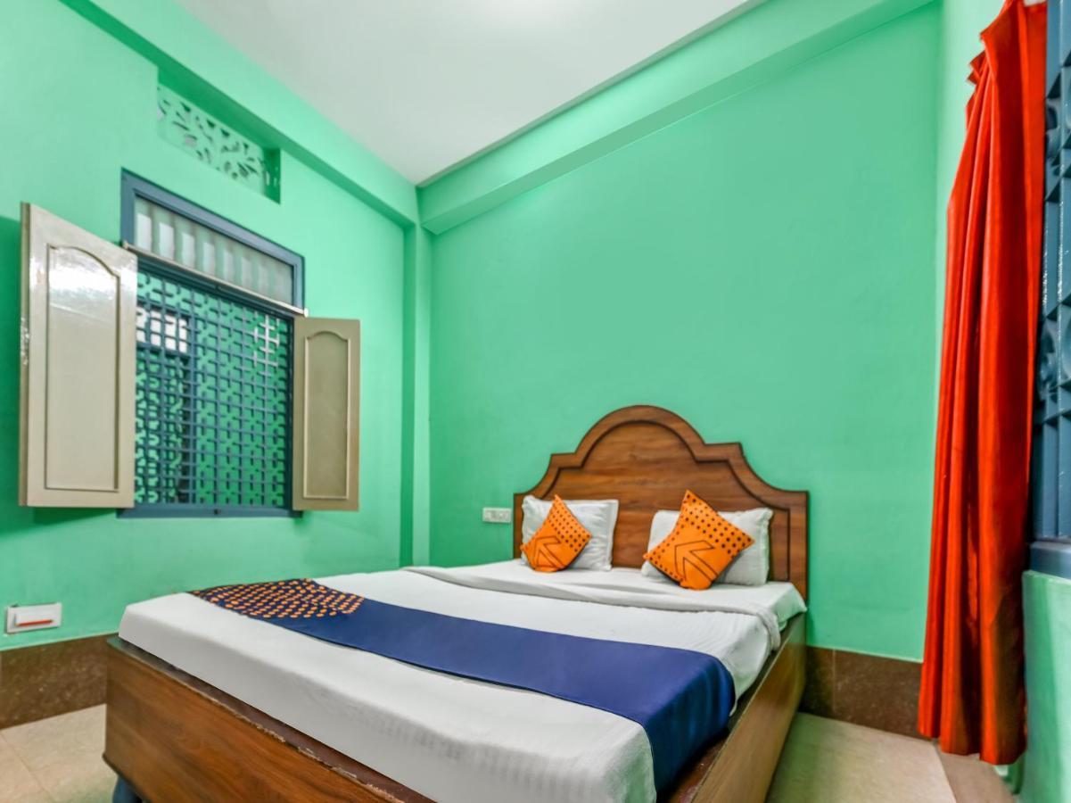 Spot On 81956 Hotel Chandrama And Guest House 3* Puri