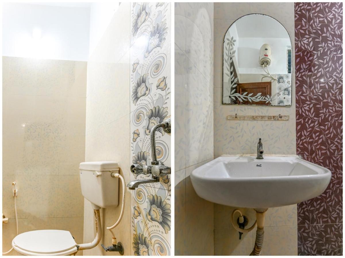 Hotel Spot On 81956 Hotel Chandrama And Guest House 3*